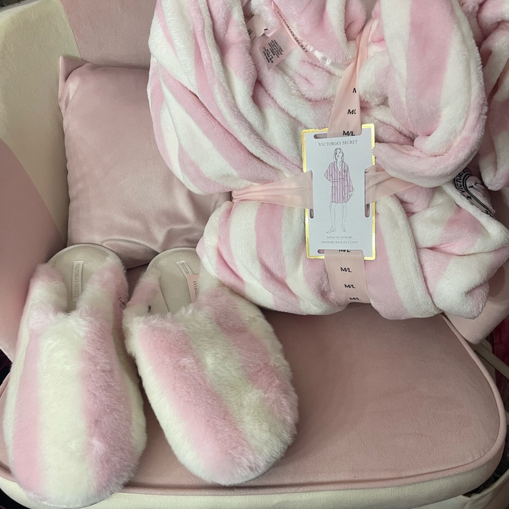 Victoria's Secret Pink Striped Robe